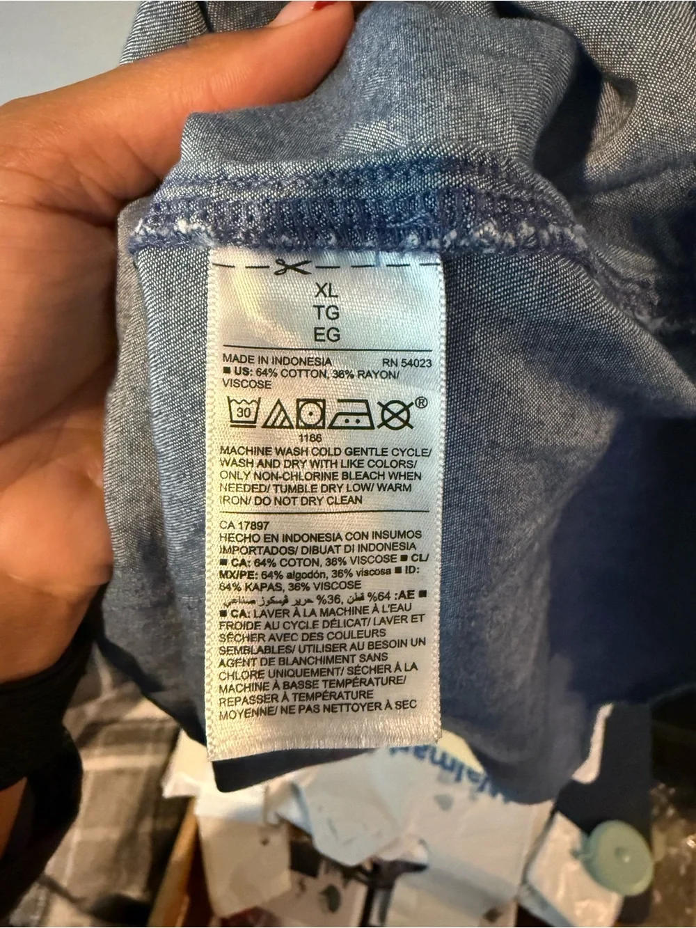 Old Navy Chambray Button-Front Midi Dress in Blue - Picture 6 of 6
